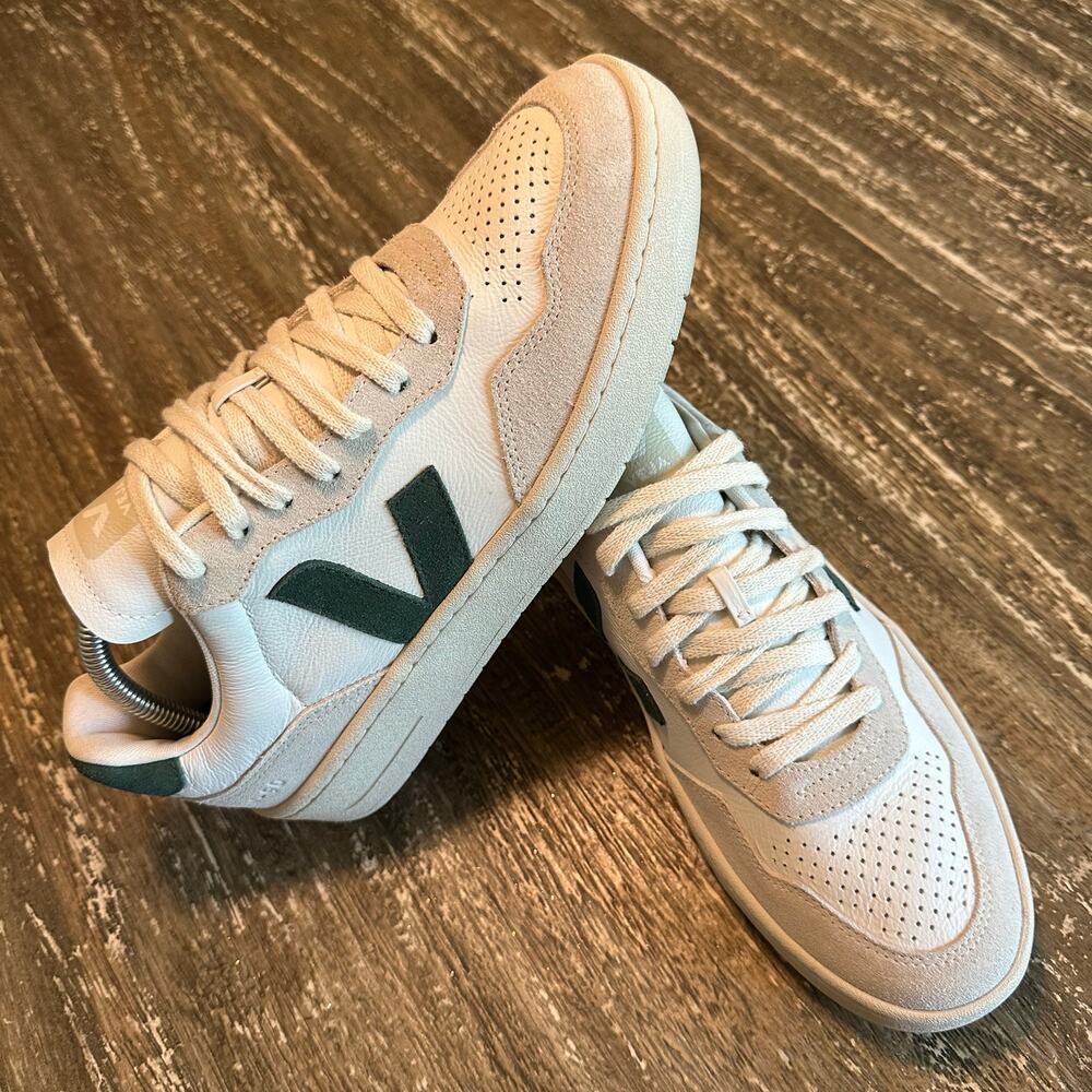 Veja V-90 Leather Suede Sneakers Made in Brazil Green Women’s Size 10 / EU 41